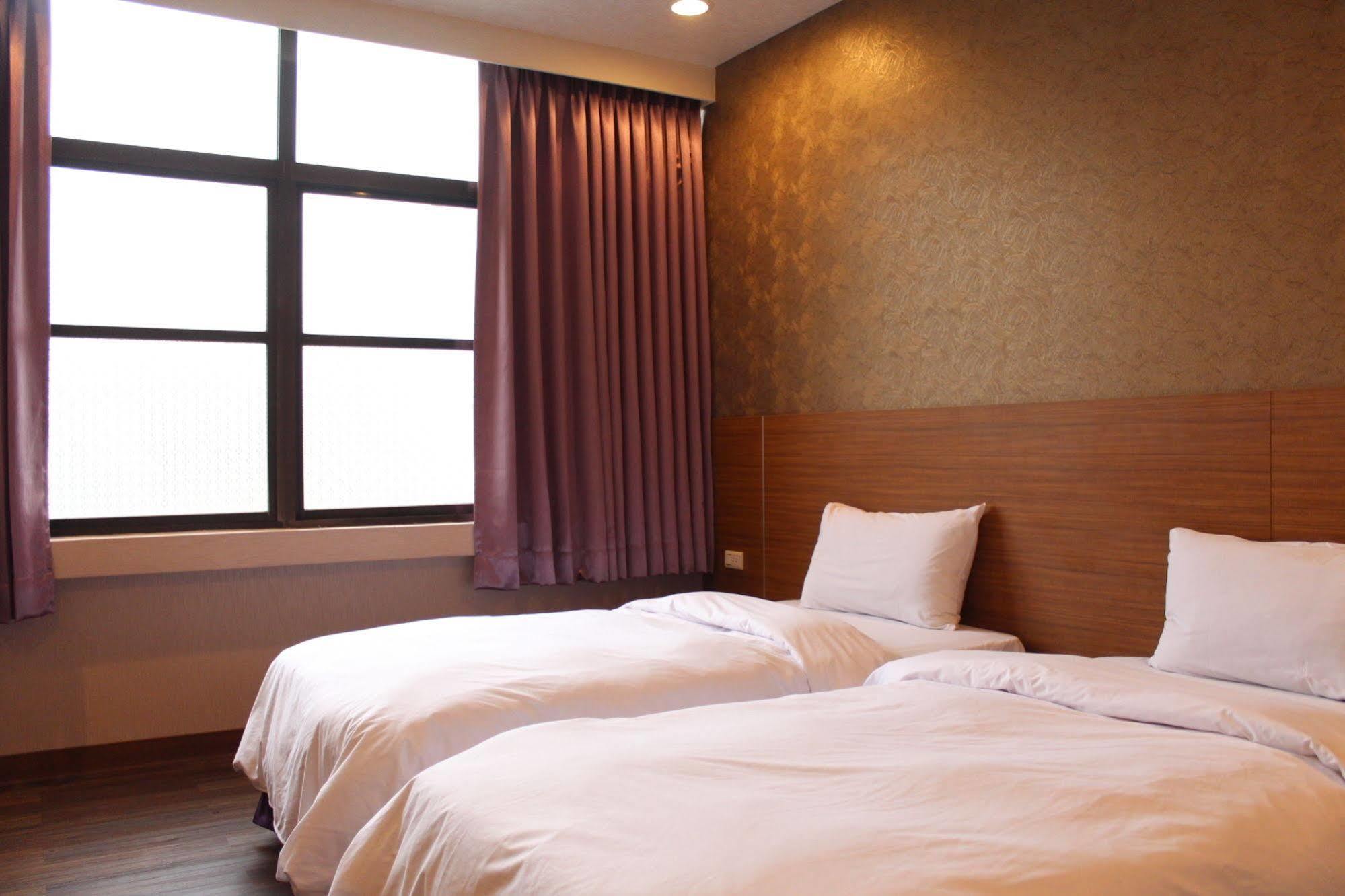 Sunwise Hotel Kaohsiung Extérieur photo